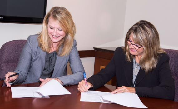 HHS signs OASIS MOU