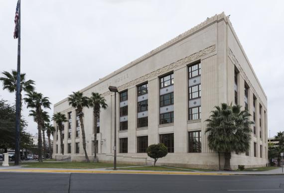 Exterior of Courthouse in El Paso TX