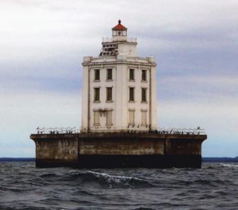 Michigan Martin Reef Light