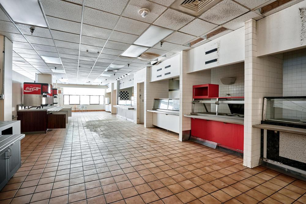 92 Bldg 24 Cafeteria