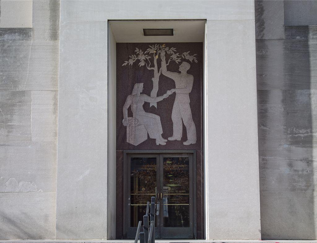 Henry Kreis, “Benefits of Social Security”.