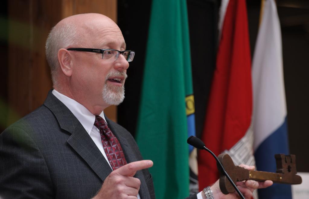 Photo of Acting PBS Regional Commissioner (U.S. General Services Administration) Dan Brown