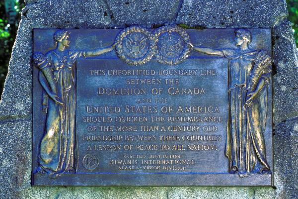 Photo of stone monument 