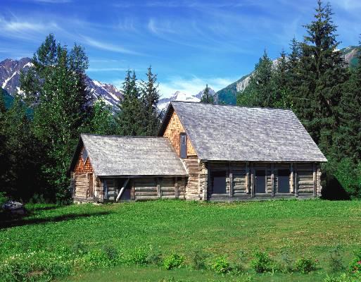 Photo of Region 10 Haines Land Port of Entry log cabin