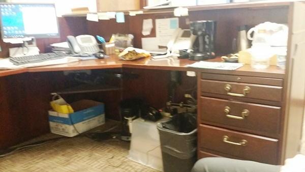 Item20LShapedDesk2Pieces_R4GSAforATF