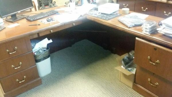 Item19LShapedDesk_R4GSAforATF