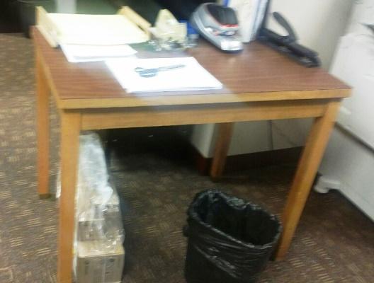 Item80SmallWoodTableQuauntity