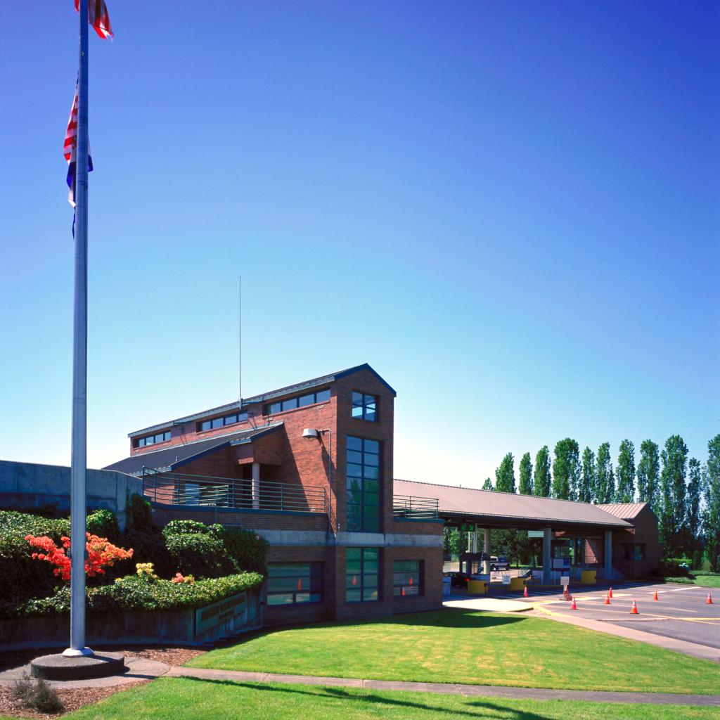 Photo of Kenneth Ward (Lynden) U. S. Border Station