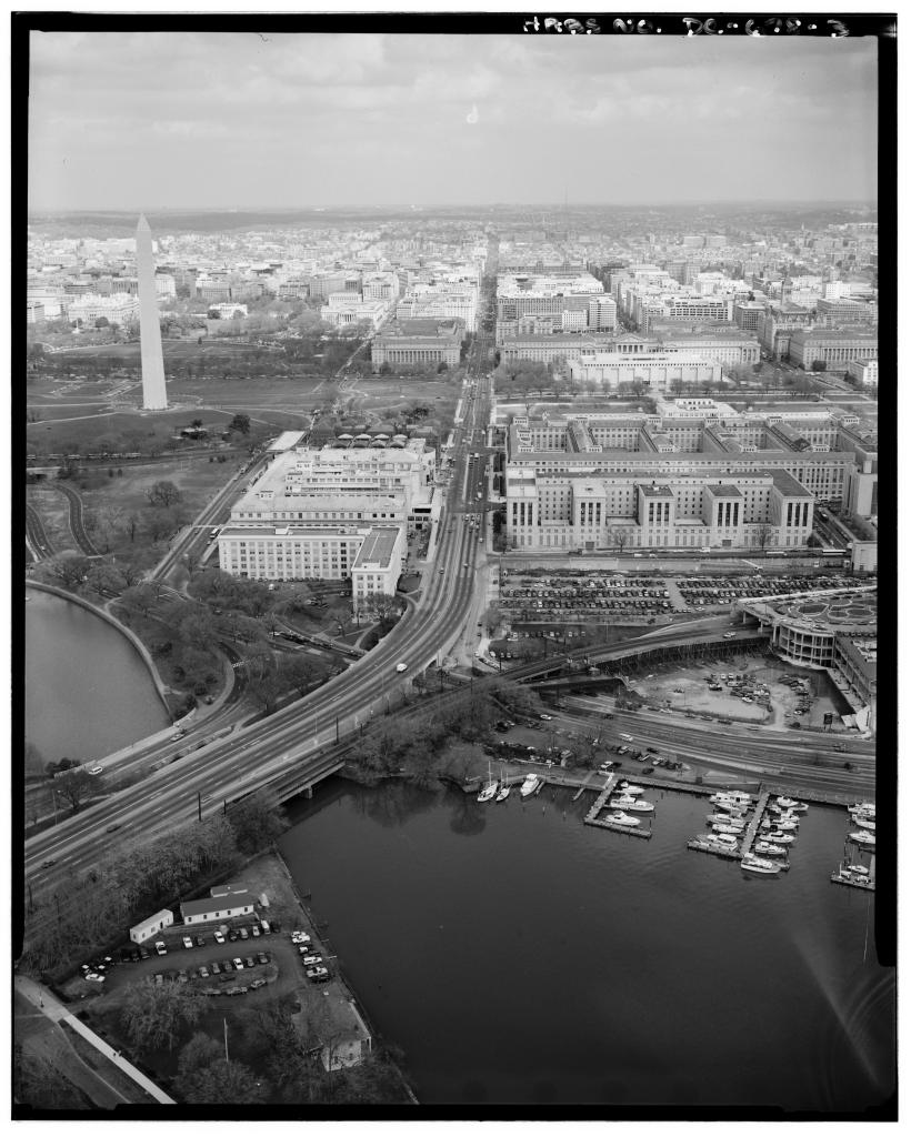 Liberty Loan federal building