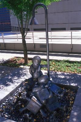 Photo of Mark Hatfield Federal Building