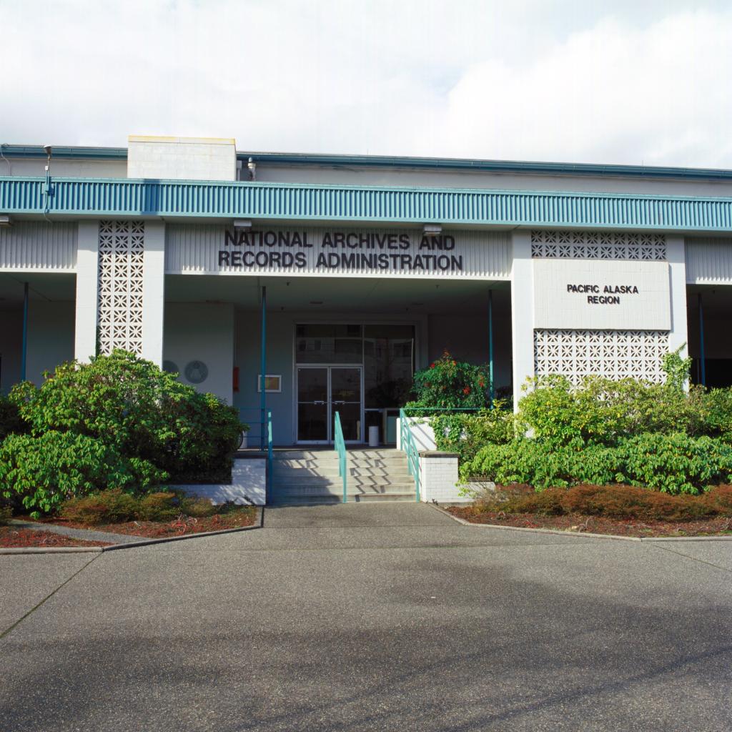 Photo of National Archives and Records Administration