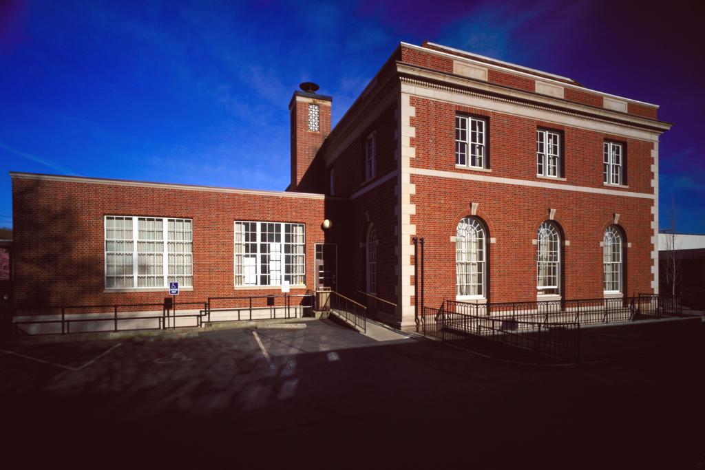 Photo of Port Angeles Federal Building