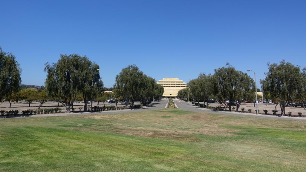 Chet Holifield Federal Building South Entry 