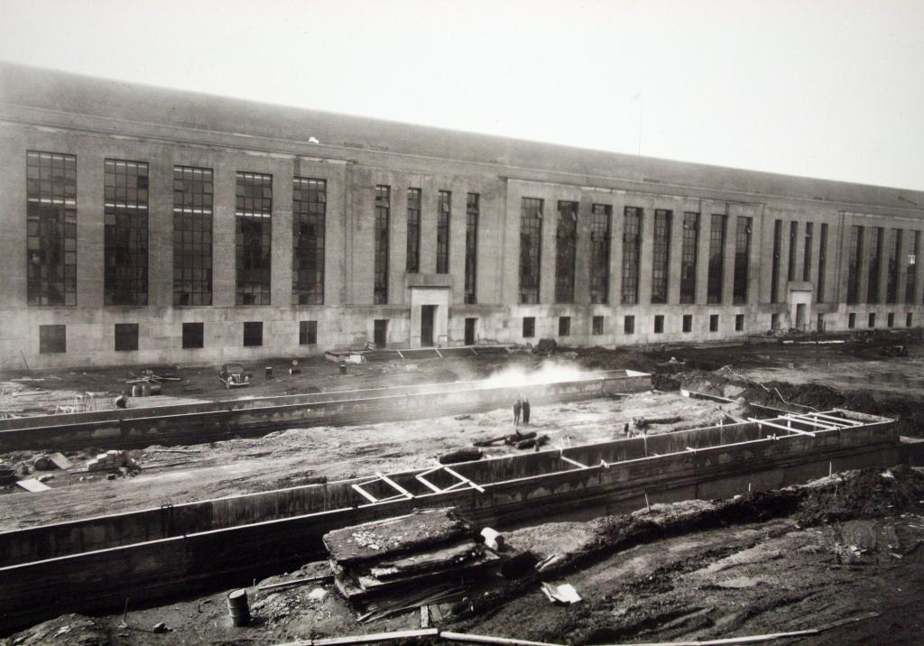Mary E. Switzer Federal Building