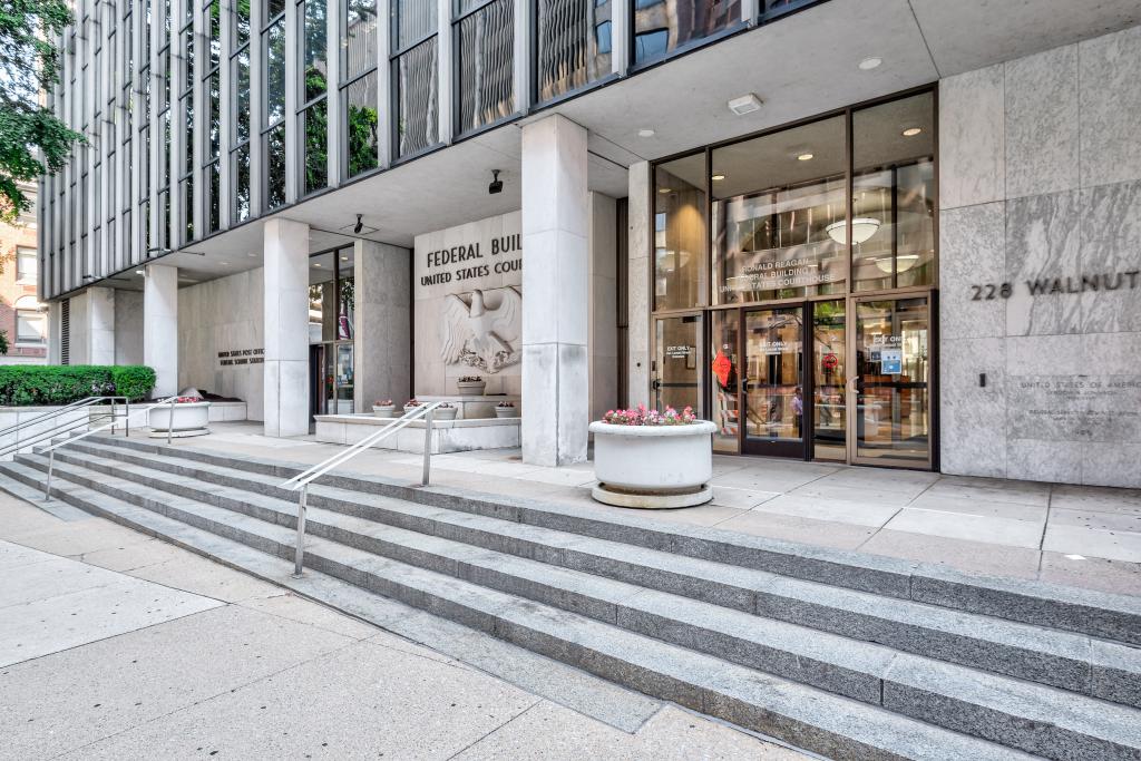 Walnut Street Entrance 1