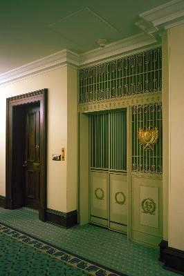 Photo of Pioneer Court House