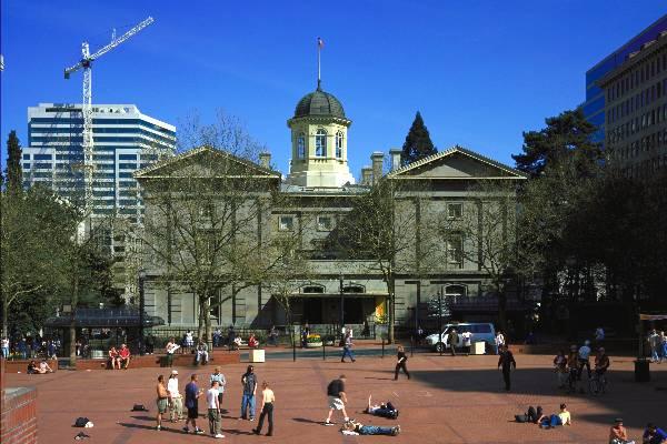 Photo of Pioneer Court House